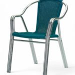 Silla de aluminio y ratán trenzado con reposabrazos - Double