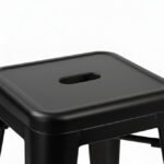 Taburete bajo de hierro negro para hostelería - Industrial