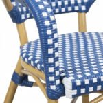 Sillón Parisina de aluminio y ratán azul con reposabrazos- Sayre