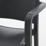 Silla de hostelería de polipropileno wengue con reposabrazos - Hamburg