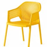 Silla con reposabrazos de tecnopolímero mostaza para hosteleria - Nausa
