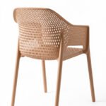 Silla con reposabrazos de tecnopolímero tórtora para hosteleria - Nausa